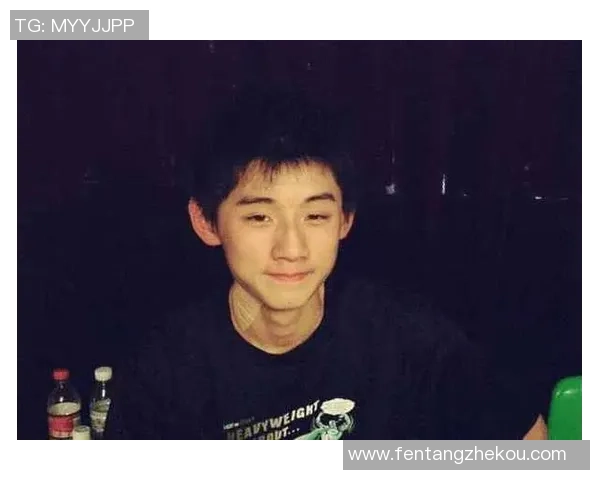 周芳专访：从青涩少女到羽毛球冠军的成长之路回顾